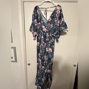 Jessica Simpson Maternity Dress